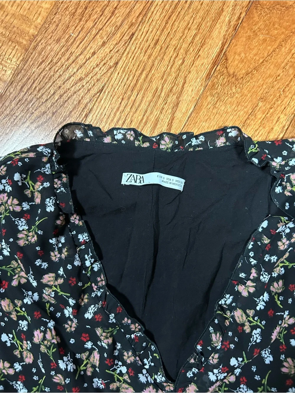 Zara Black Floral V-Neck Smock Dress